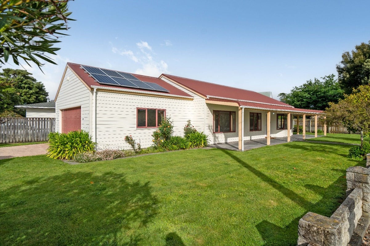 104 South Road, Solway, Masterton - Carousel 1