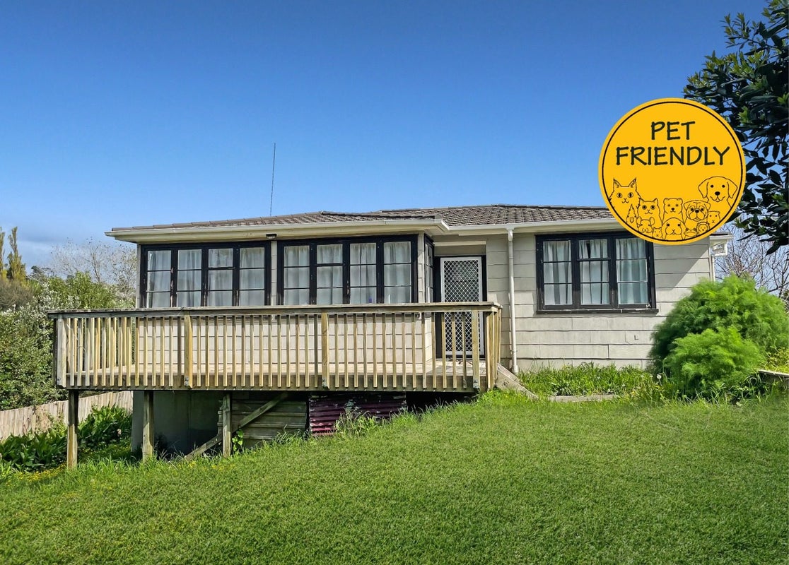 10 Igloo Place, Red Hill, Papakura - Carousel 1