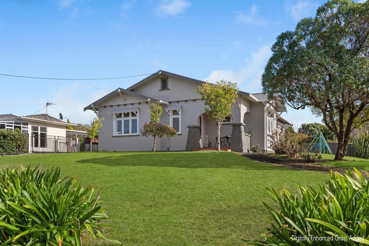170 Parsons Street, Springvale, Whanganui - Carousel 1