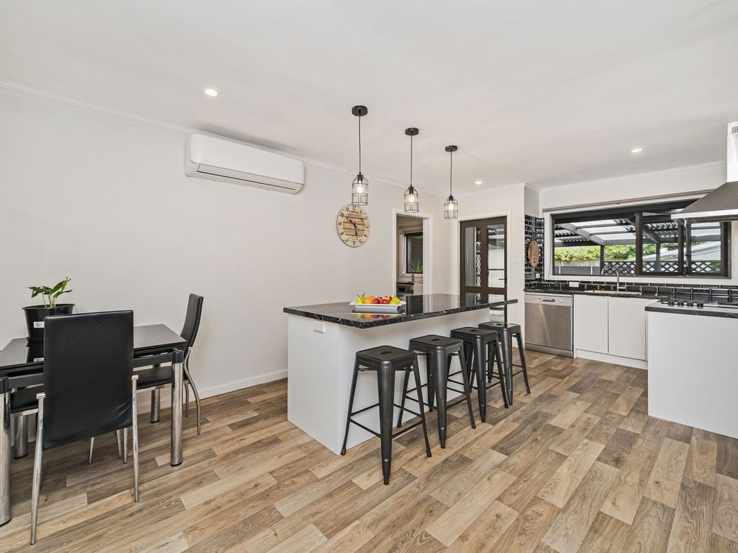 194 Springs Road, Hornby, Christchurch - Carousel 2