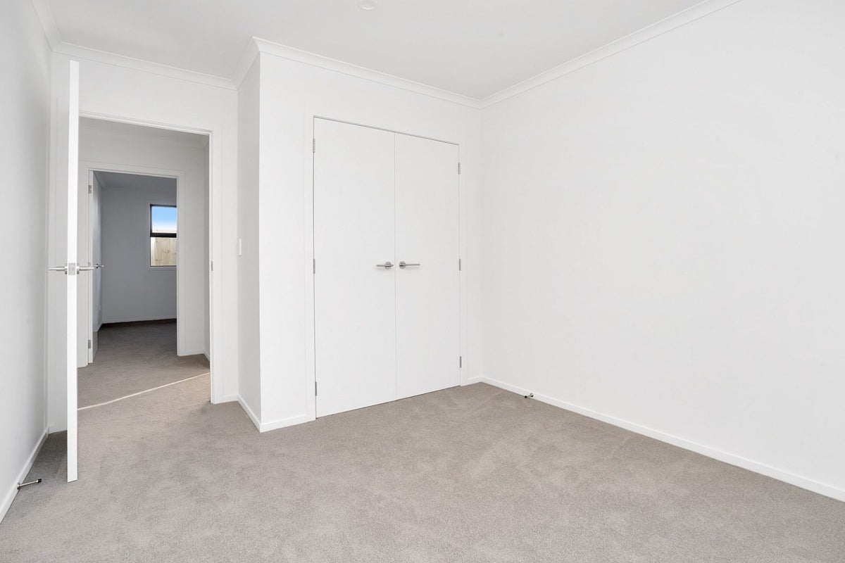 2/10 Tokerau Drive, Rototuna North, Hamilton - Carousel 14