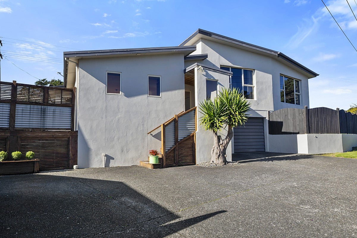 426 South Road, Omata, New Plymouth - Carousel 16
