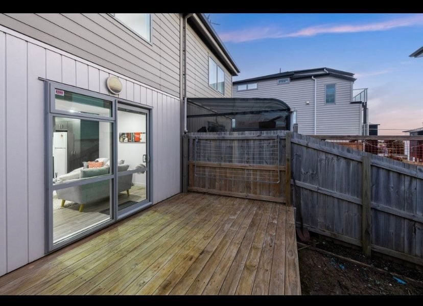 3 Kanorau Place, Mangere, Auckland - Carousel 11