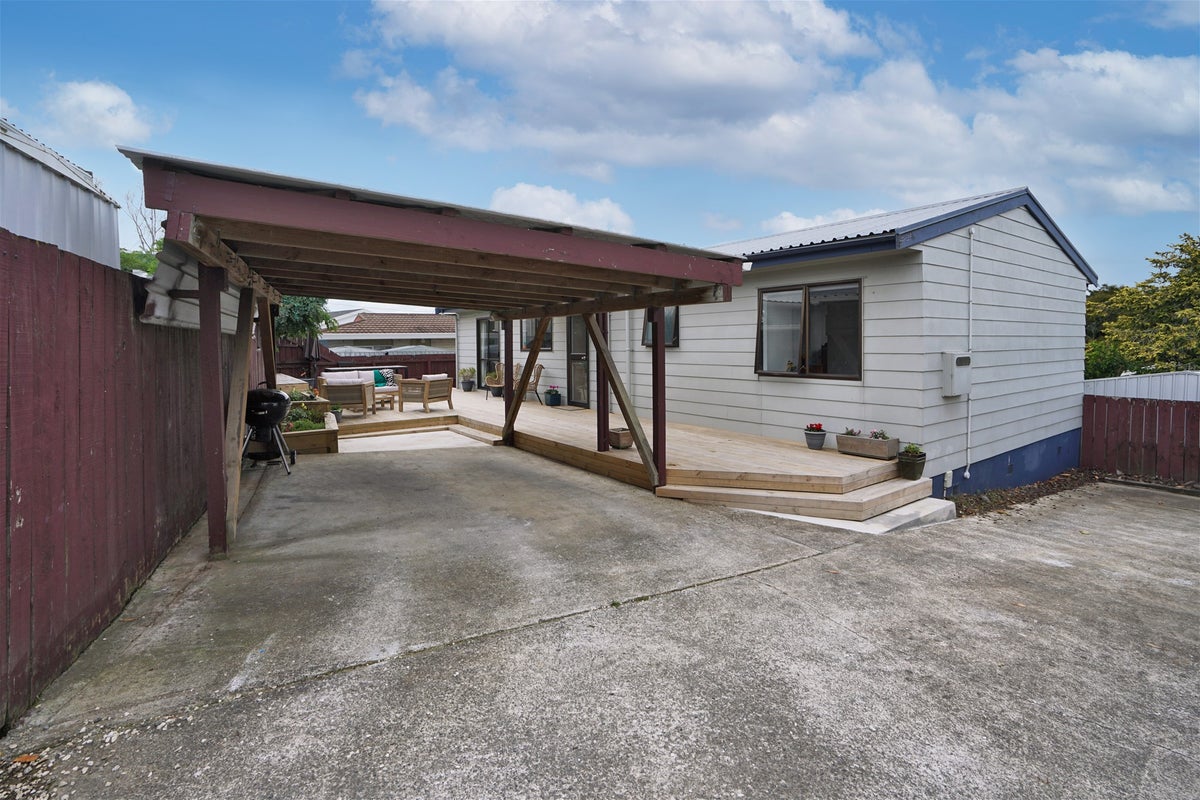 141B Tuhikaramea Road, Dinsdale, Hamilton - Carousel 13