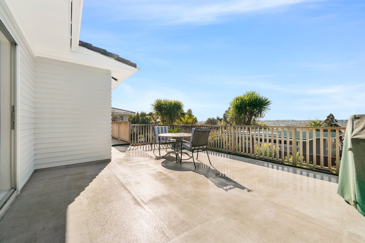 44 Shetland Street, Glen Eden, Auckland - Carousel 2