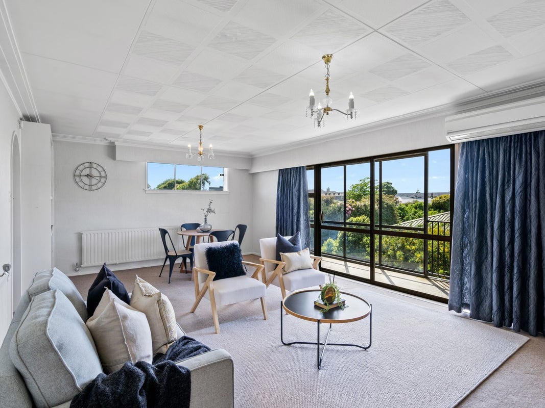 2/88 Lowe Street, Avenal, Invercargill - Carousel 1