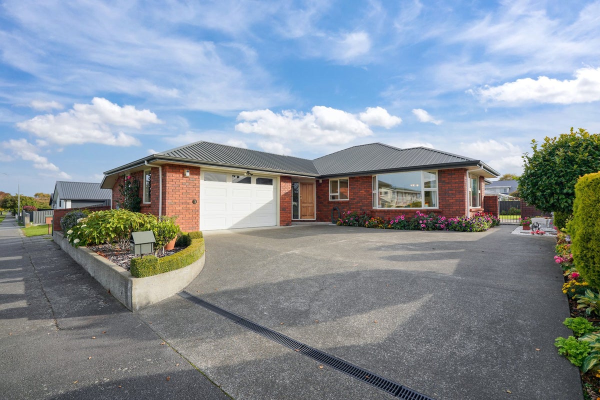 68 Dublin Street, Windsor, Invercargill - Carousel 1