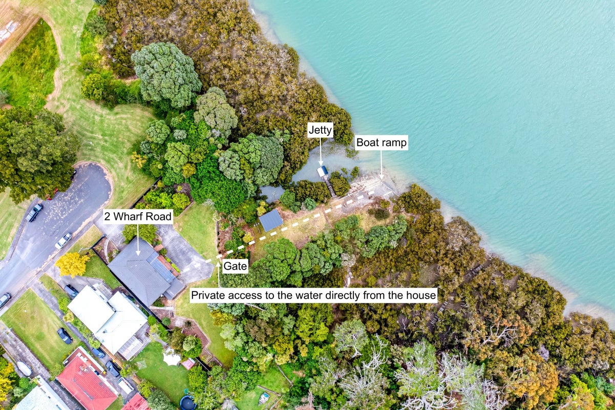 2 Wharf Road, Te Atatu Peninsula, Auckland - Carousel 2