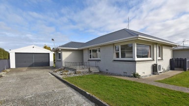7 Highfield Terrace, Newfield, Invercargill - Carousel 1