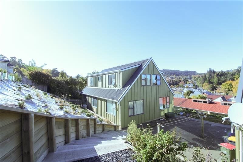 54A Bank Street, North East Valley, Dunedin - Carousel 1