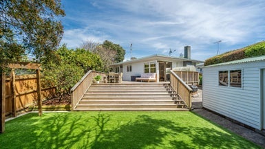27 Lynden Avenue, Hillcrest, Auckland - Carousel 1