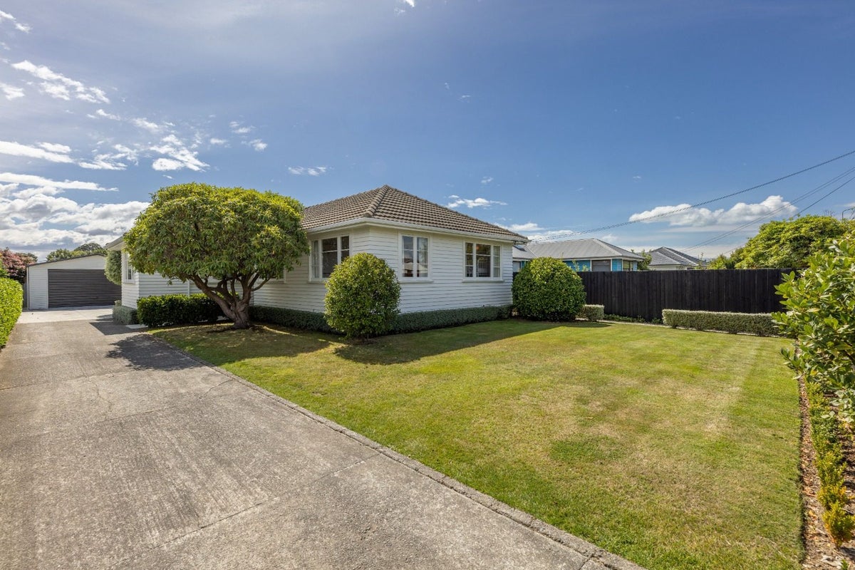 107 Veitches Road, Casebrook, Christchurch - Carousel 1