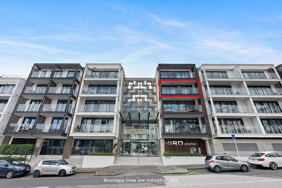 325/27 Enfield Street, Mount Eden, Auckland - Carousel 1