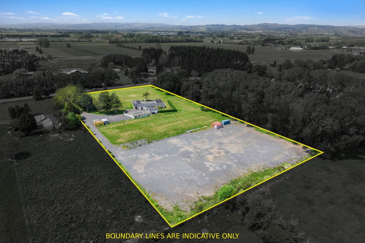 399 Mill Road, Papakura - Carousel 13