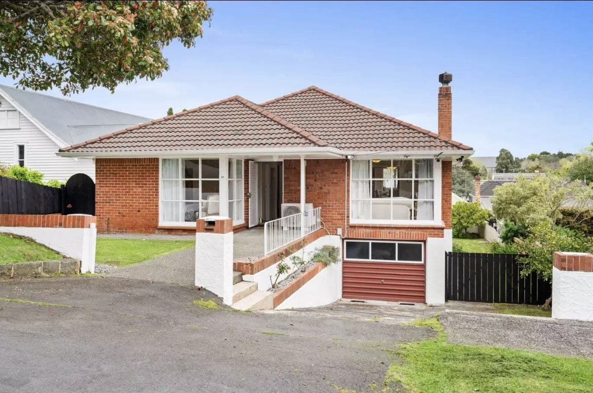 31 Halifax Avenue, Epsom, Auckland - Carousel 1