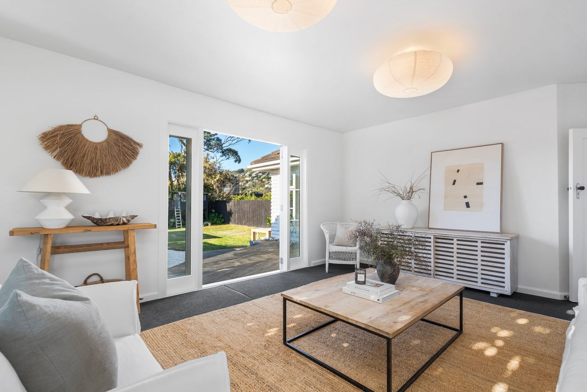 37 Arnold Street, Sumner, Christchurch - Carousel 2