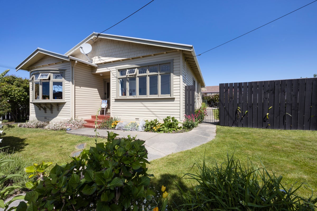 43 Arun Street, South Hill, Oamaru - Carousel 1