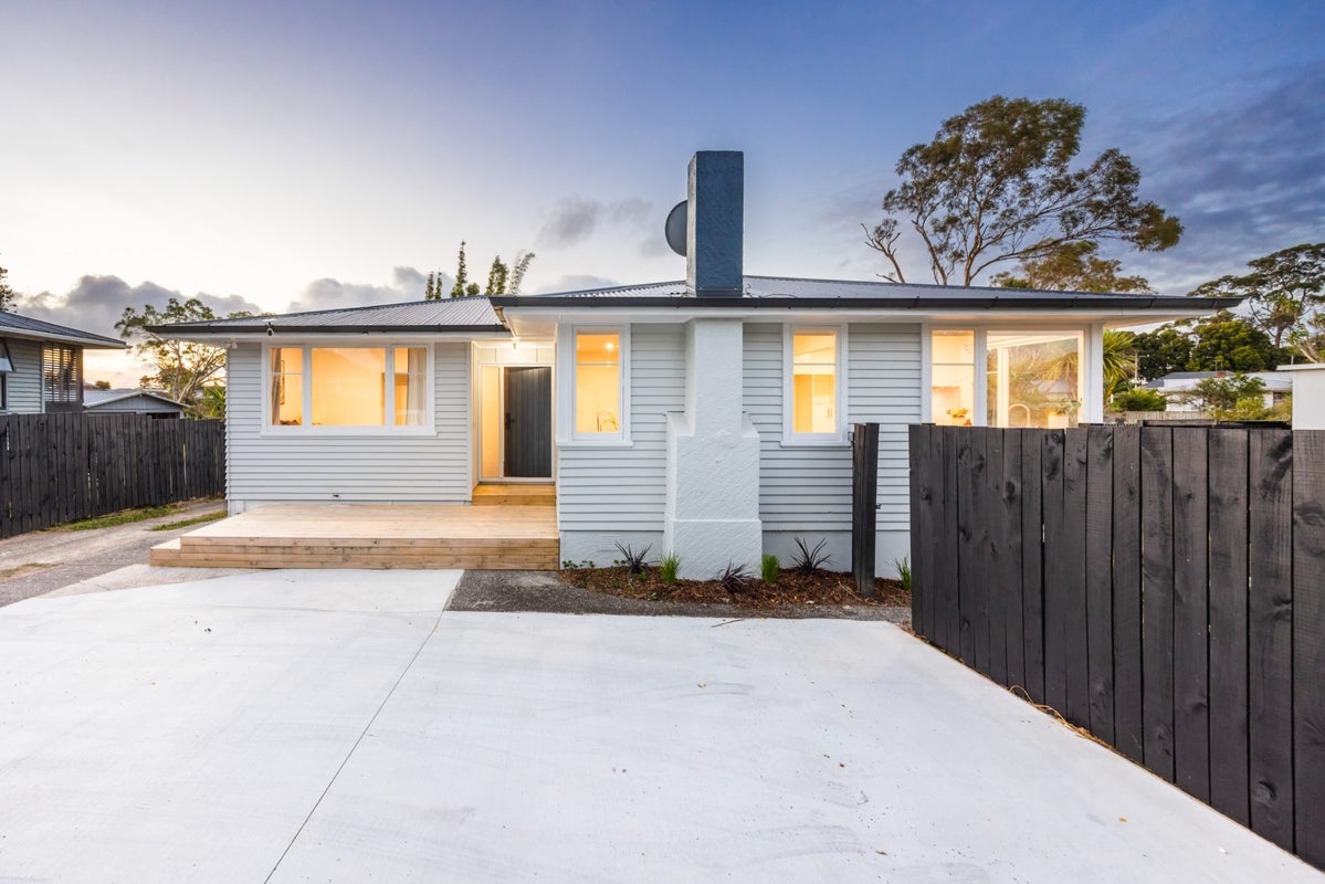 188 Tennessee Avenue, Mangere East, Auckland - Carousel 1