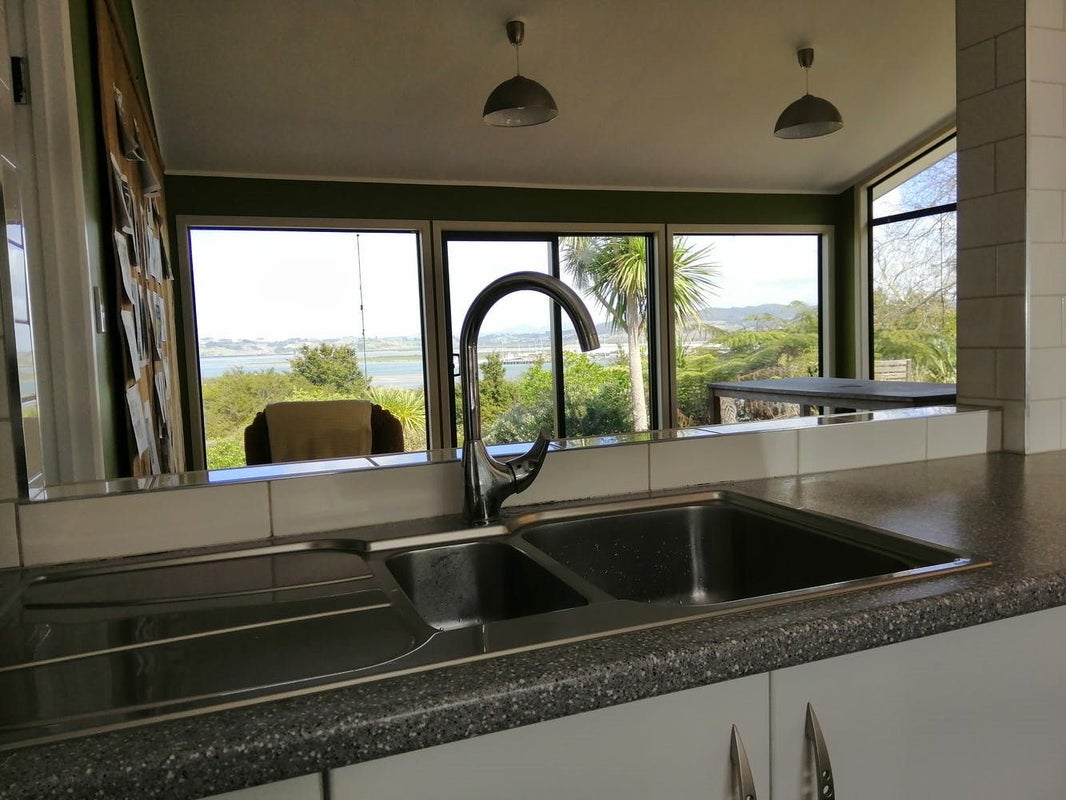 66 West View Crescent, Onerahi, Whangarei - Carousel 2