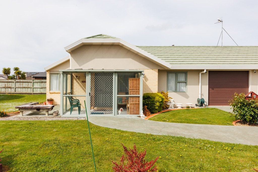 4 Foxtail Fern, Kelvin Grove, Palmerston North - Carousel 6
