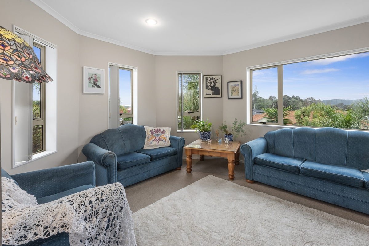 8 Balmacewan Drive, Kamo, Whangarei - Carousel 2