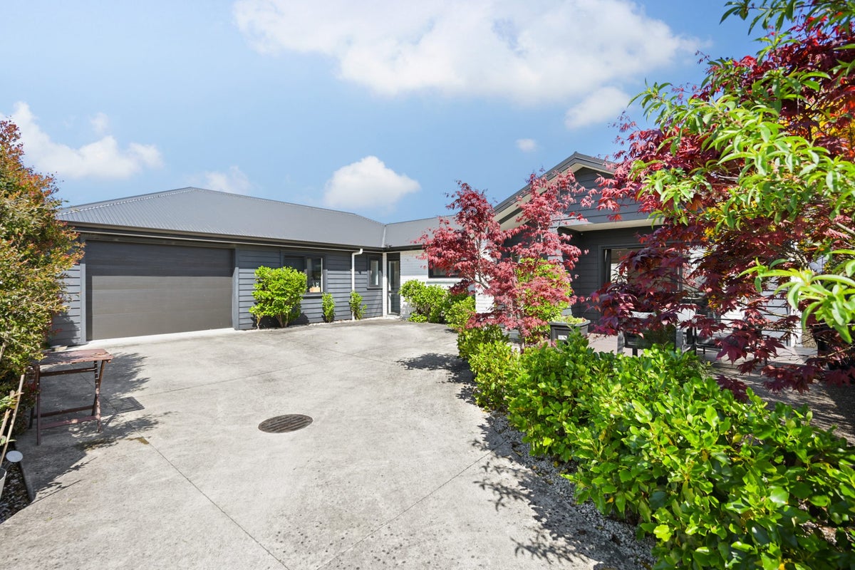 35A Urlich Avenue, Melville, Hamilton - Carousel 1