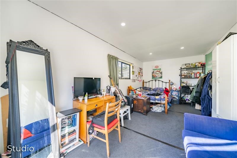 57 Parenga Street, Wainuiomata, Lower Hutt - Carousel 25