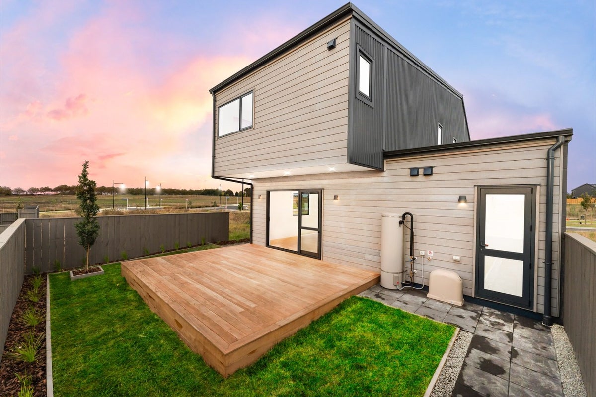 32 Black Angus Boulevard, Karaka, Papakura - Carousel 2