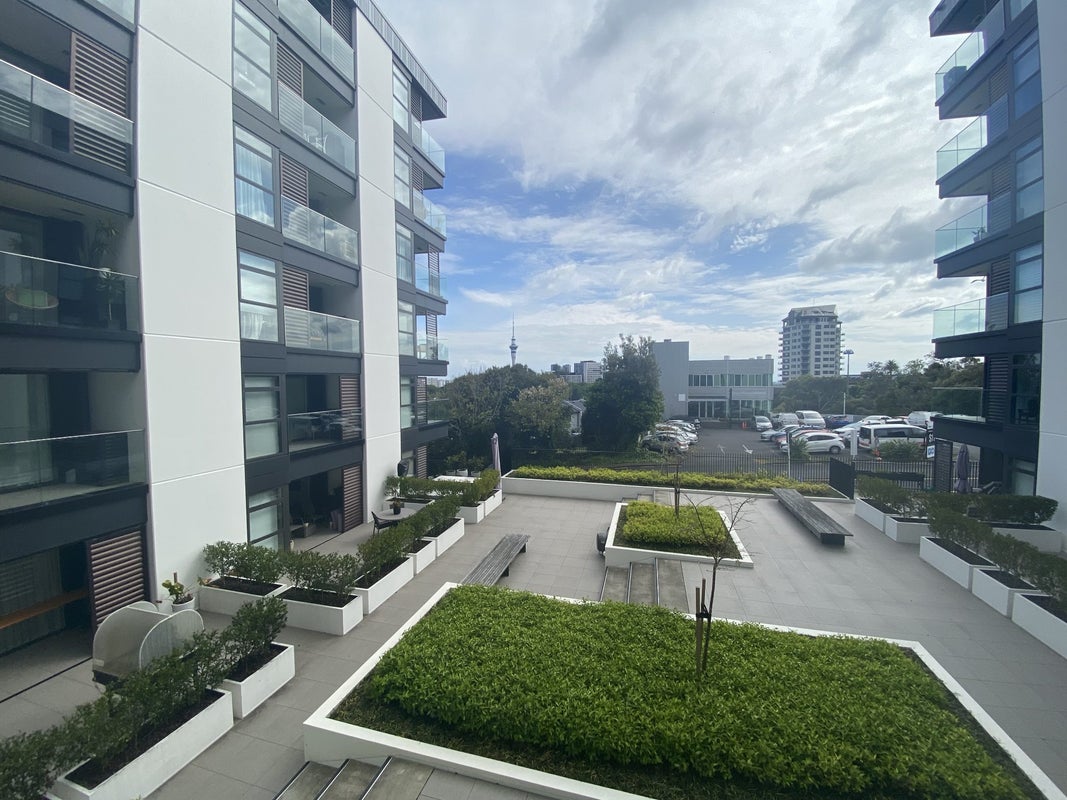 G05/9 Madeira Lane, Grafton, Auckland - Carousel 10