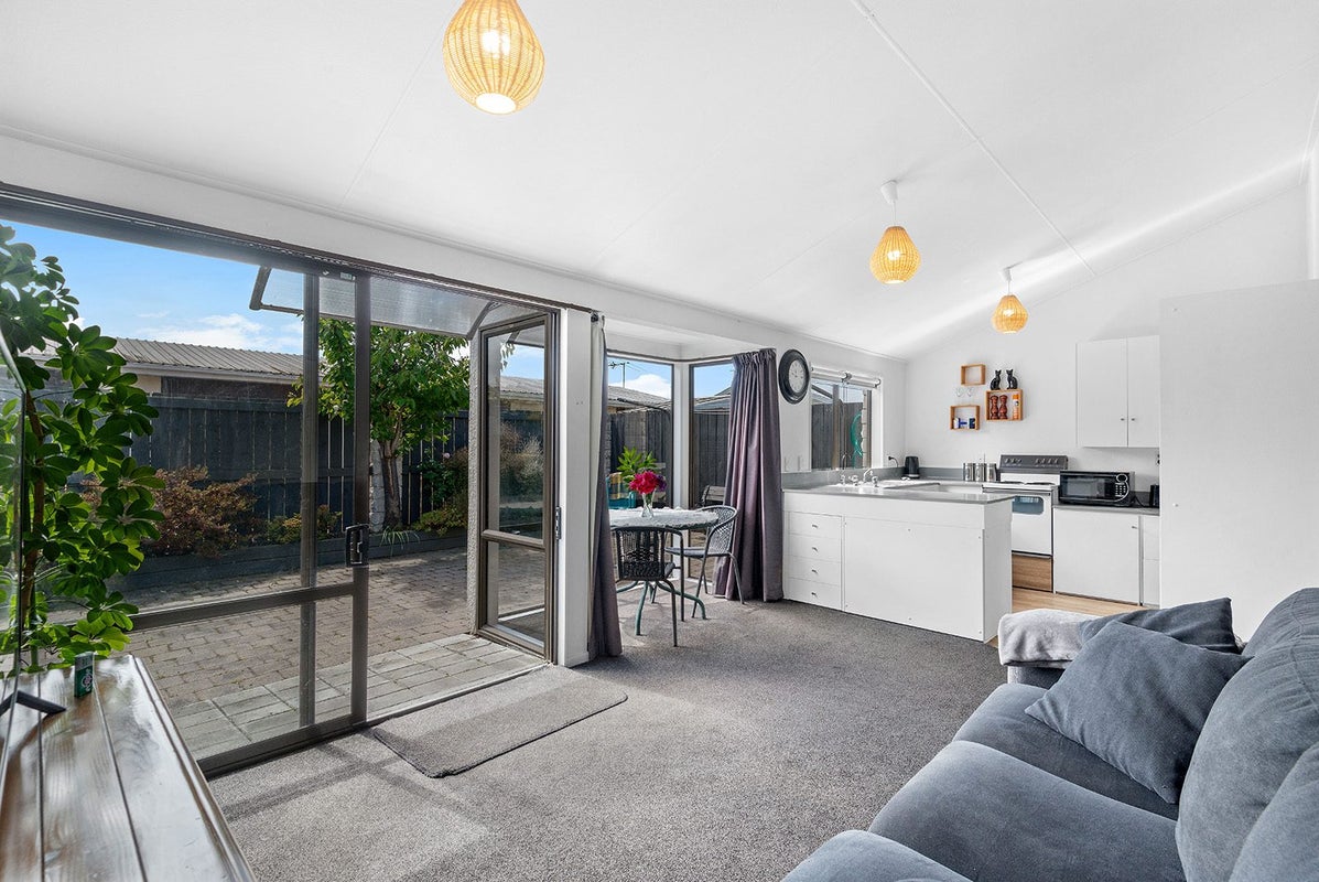 19A Rutherford Street, Caversham, Dunedin - Carousel 2