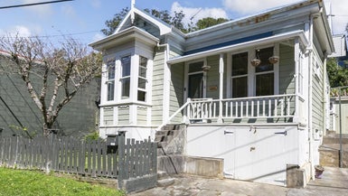 9A Randwick Road, Northland, Wellington - Carousel 1
