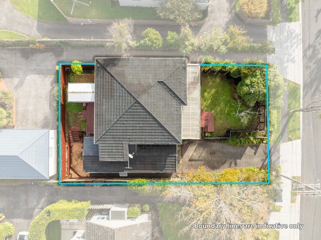 8 Riverview Road, New Lynn, Auckland - Carousel 1