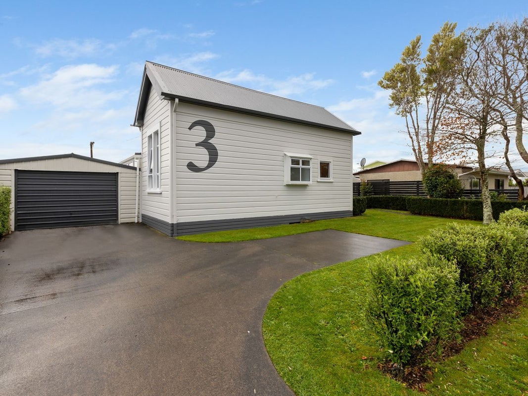 3 Hawea Street, Merrilands, New Plymouth - Carousel 18