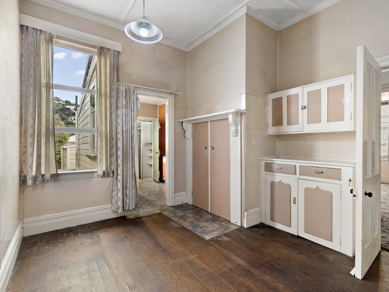 36 Stanley Street, Berhampore, Wellington - Carousel 2