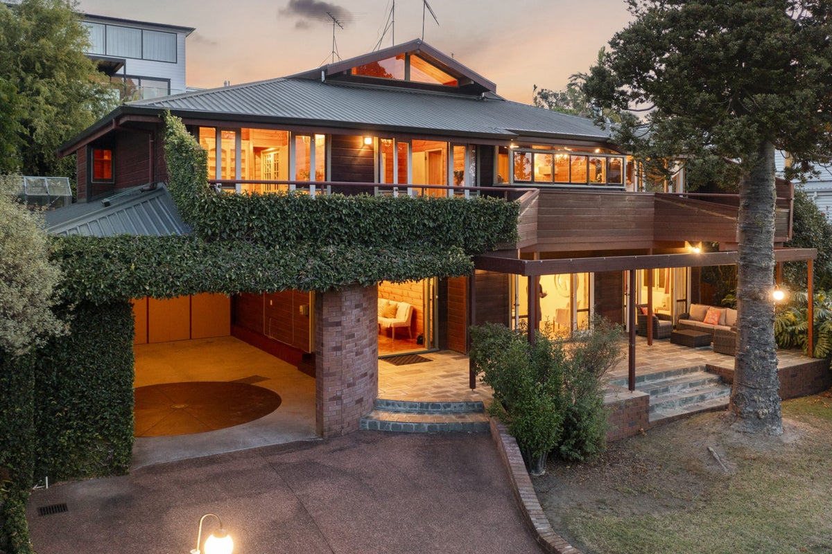 41 Baddeley Avenue, Kohimarama, Auckland - Carousel 1