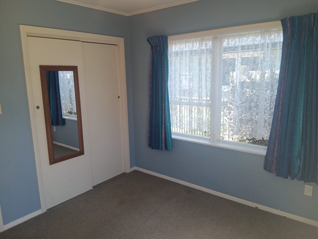 83 Karamu Crescent, Wainuiomata, Lower Hutt - Carousel 21