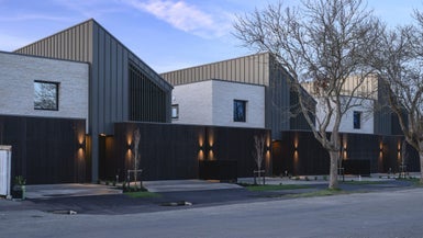 30A Gracefield Avenue, Christchurch Central, Christchurch - Carousel 1