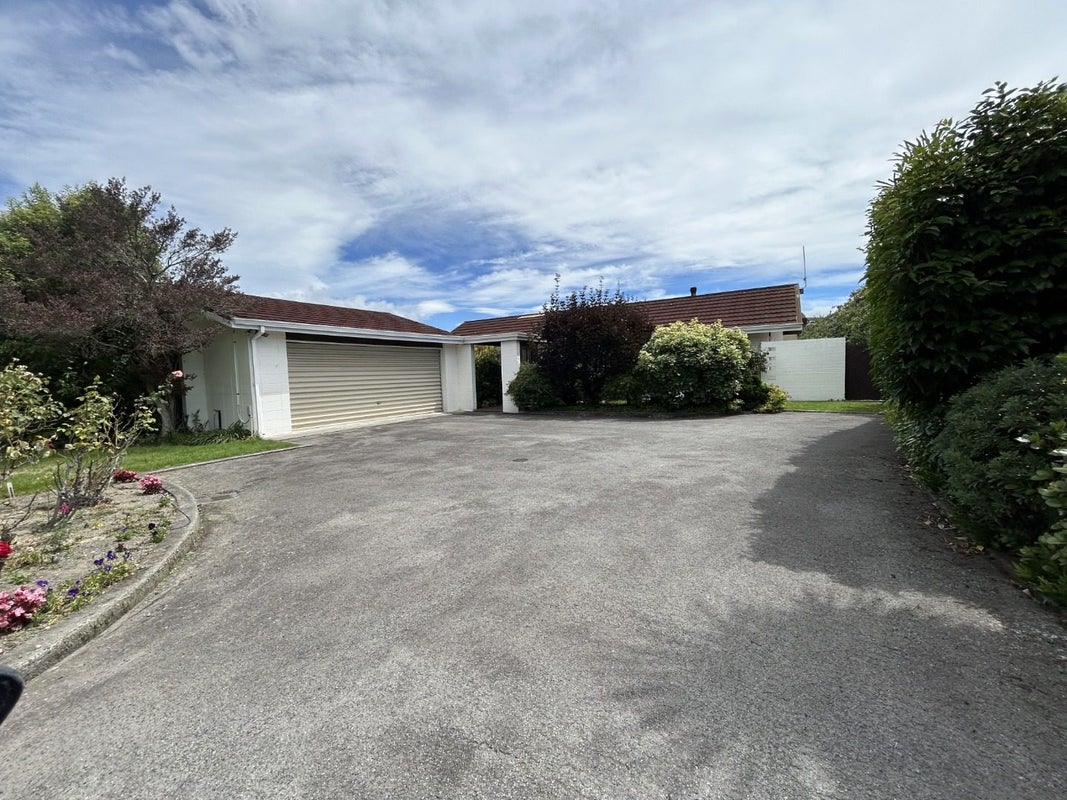 8 Miller Place, Masterton, Masterton - Carousel 1