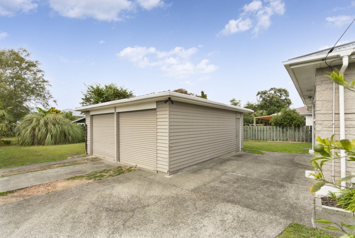 69 South Road, Kuripuni, Masterton - Carousel 14