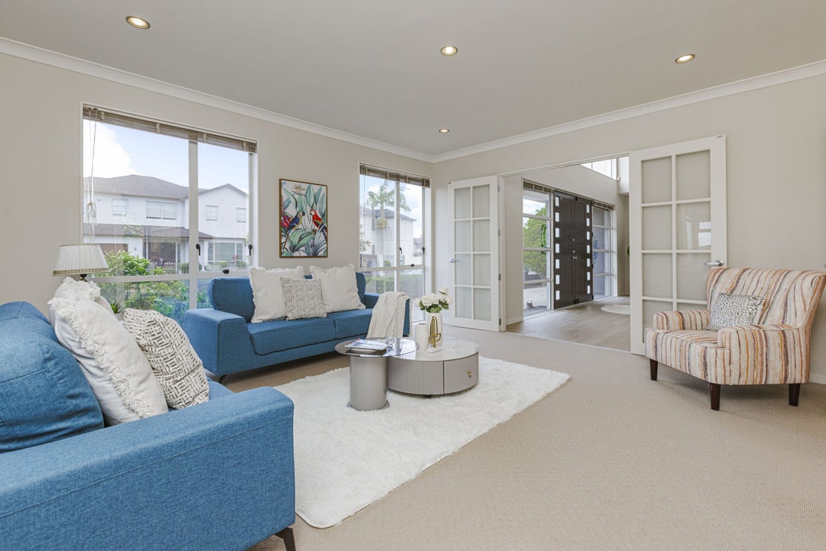 34 Cherrywood Crescent, Northpark, Auckland - Carousel 1