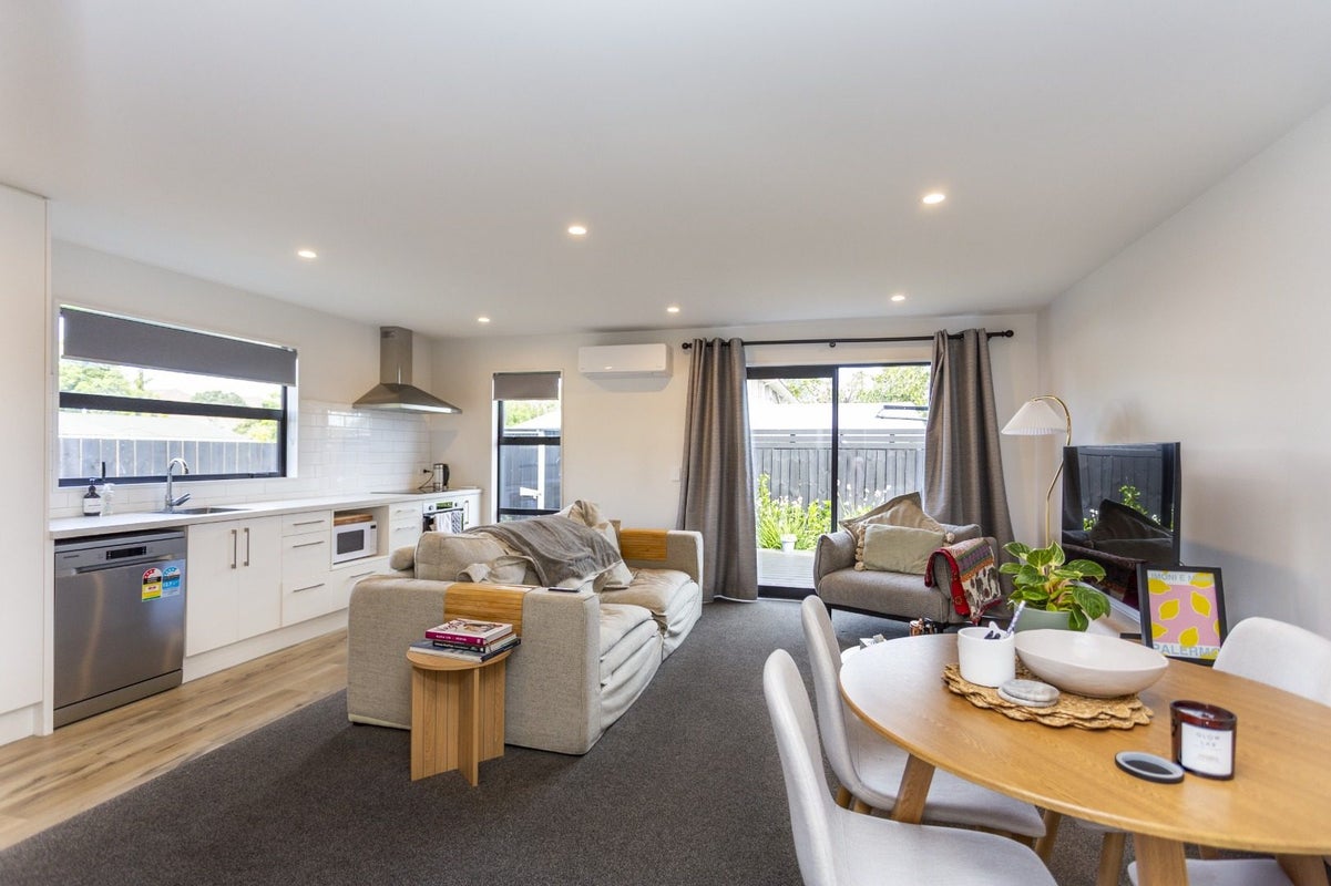 6/388 Hereford Street, Linwood, Christchurch - Carousel 2