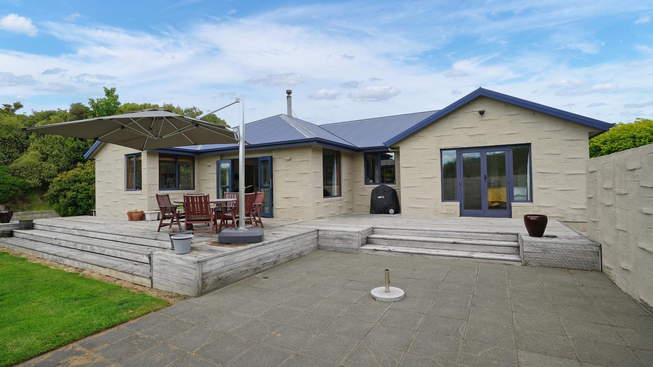 143 Marama Avenue South, Otatara, Invercargill - Carousel 1