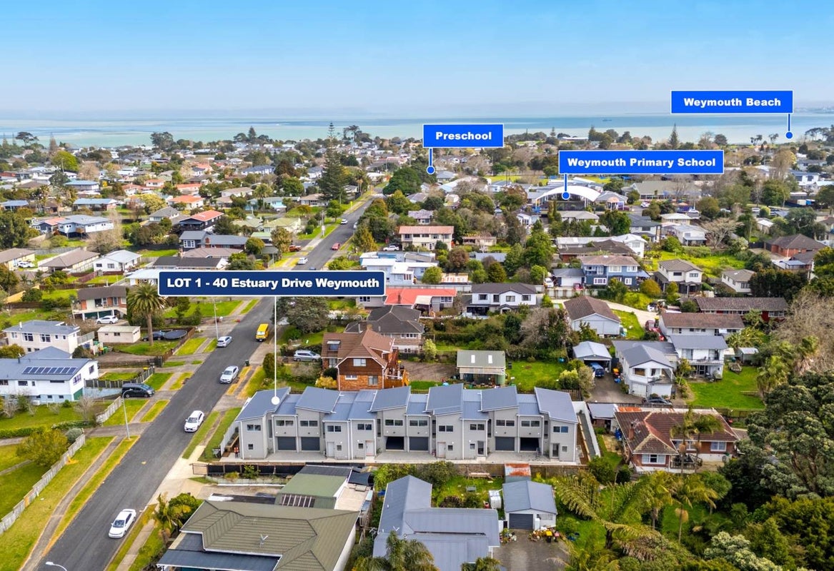 40 Estuary Road, Weymouth, Auckland - Carousel 14