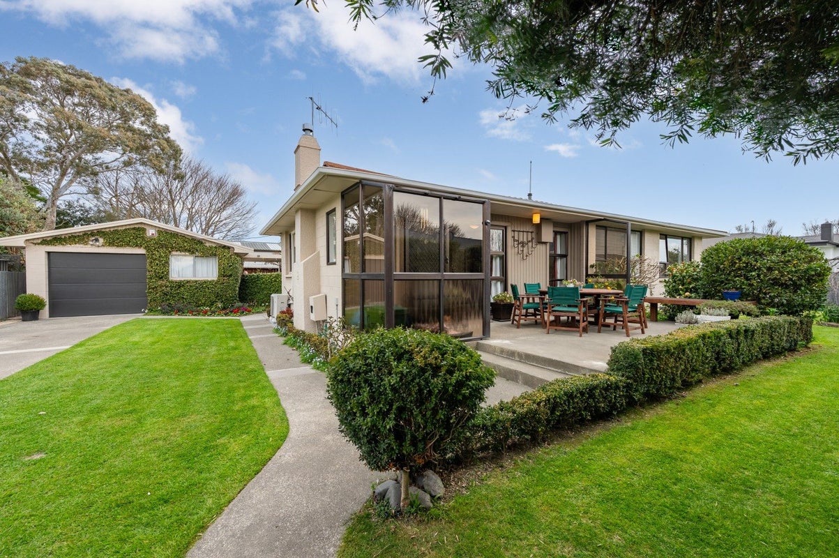 405A Sylvan Road, Parkvale, Hastings - Carousel 1