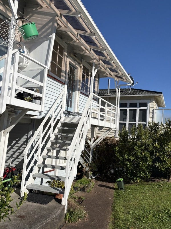 13 Tennyson Street, Mount Eden, Auckland - Carousel 2