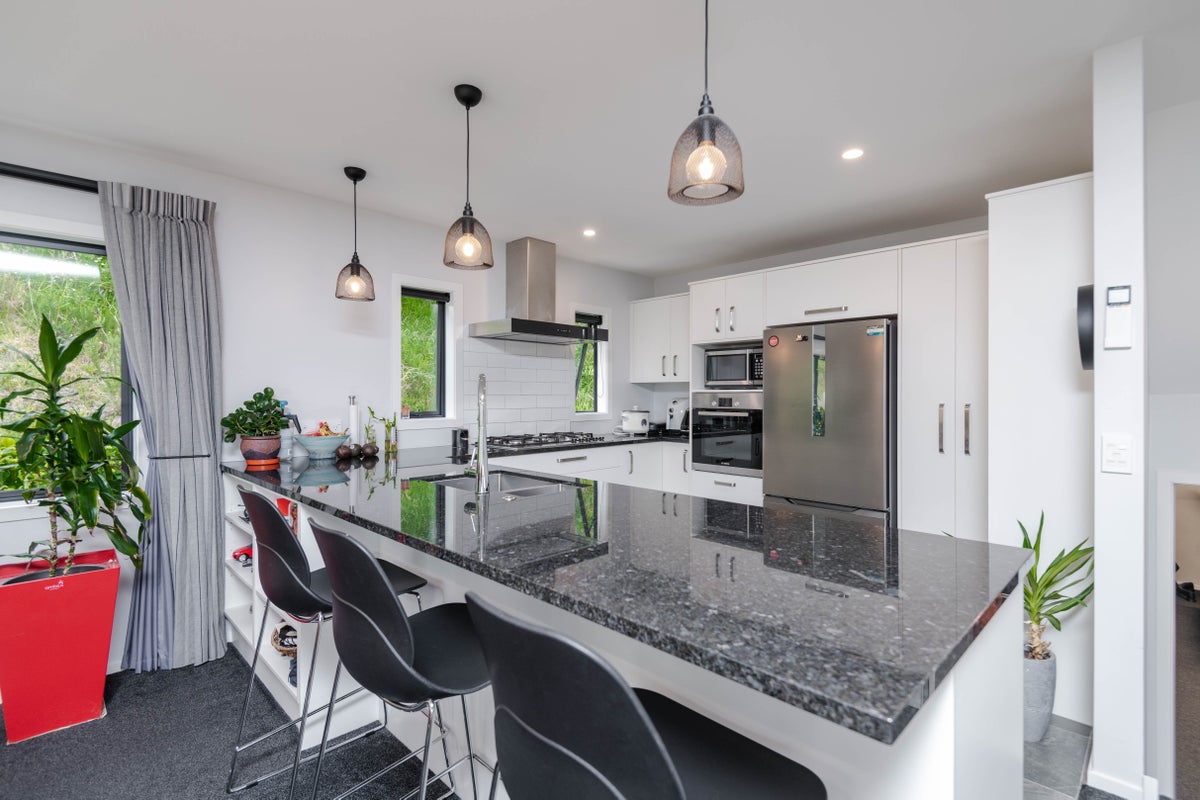 125 Riverstone Drive, Riverstone Terraces, Upper Hutt - Carousel 1