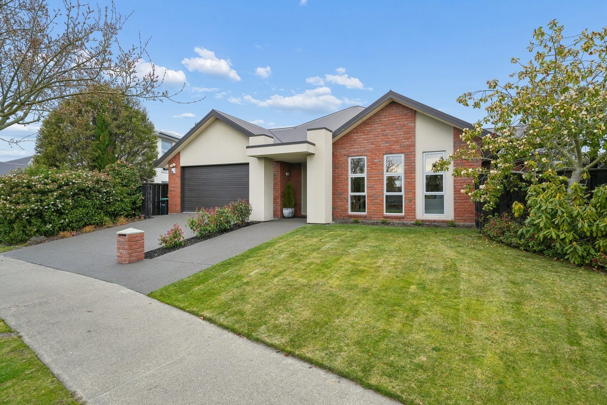 30 Wagner Crescent, Northwood, Christchurch - Carousel 22