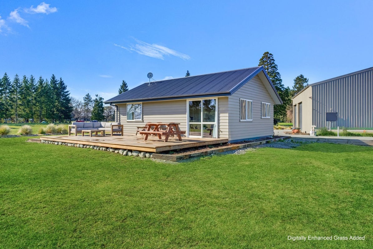 69 Oak Street, Orari, Timaru, Canterbury - Carousel 2