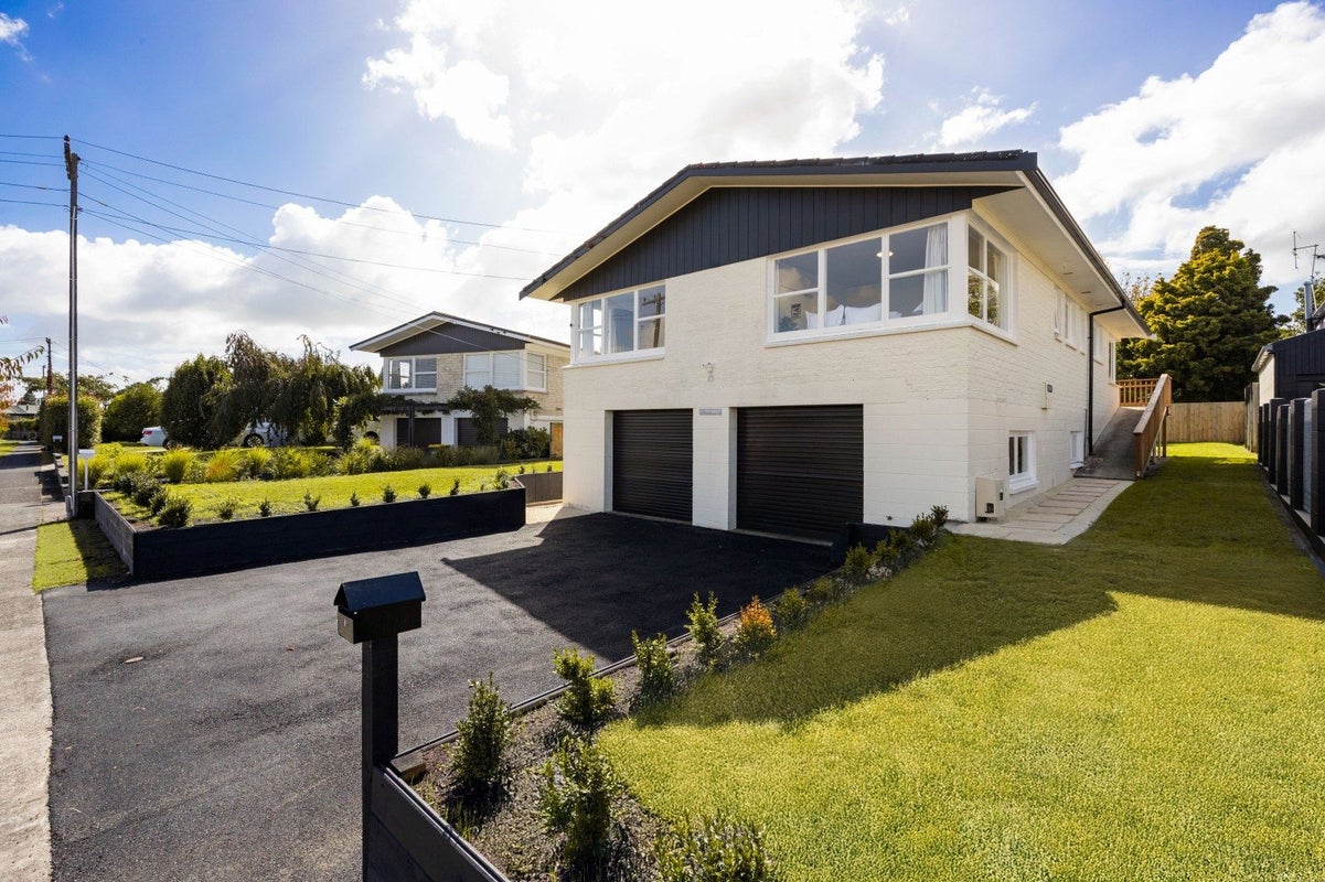 41 De Vere Crescent, Chartwell, Hamilton - Carousel 3