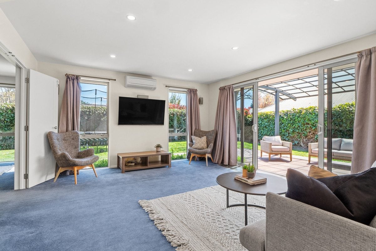 67 Howards Drive, Lake Hayes, Queenstown - Carousel 2
